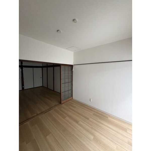立花町1丁目連棟住居 室内写真3