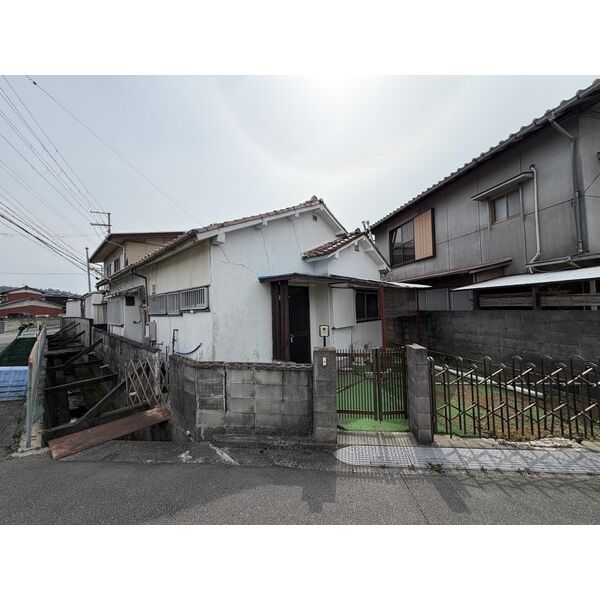 加古川市平荘町山角戸建② 建物画像