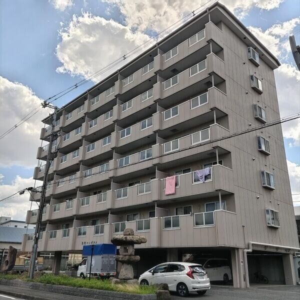 比枝コーポラス上町Ⅰ 建物画像