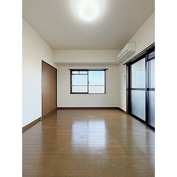 WEST1 室内写真1