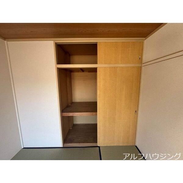 ラインハイツわたなべB 室内写真5