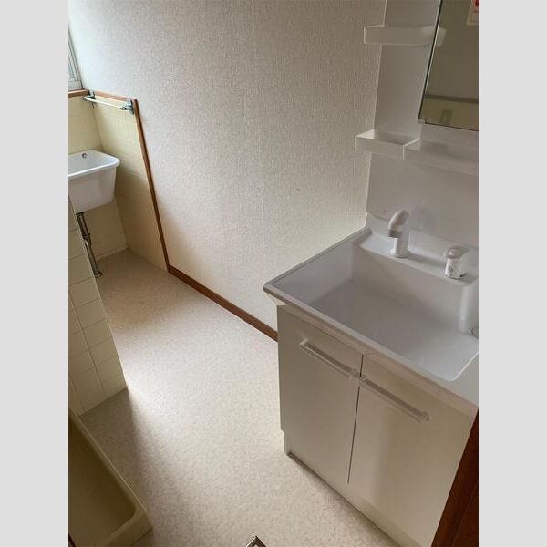 和歌浦中一戸建て 室内写真5