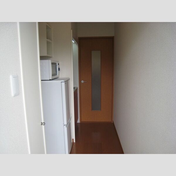 レオパレスボヌール塩屋 室内写真8