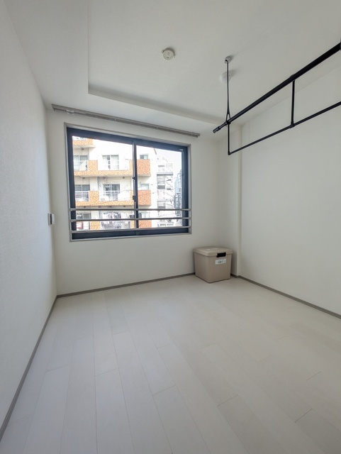 グローリオシェルト高田馬場 室内写真4