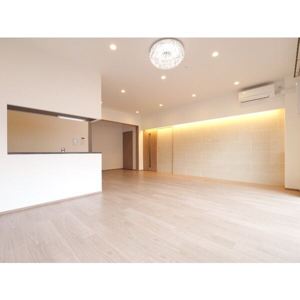 プレジオ西宮北口 室内写真1