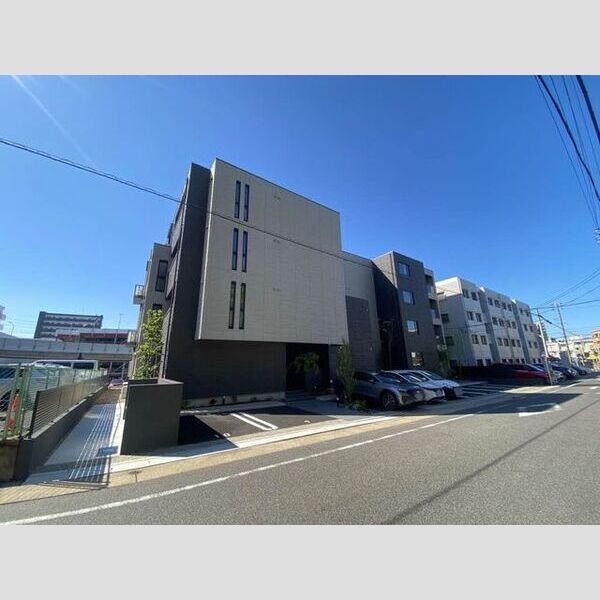 エバンジェリスト 建物画像