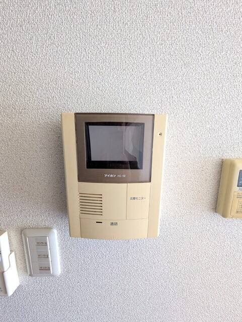 ウィングド　フット　コート 室内写真3