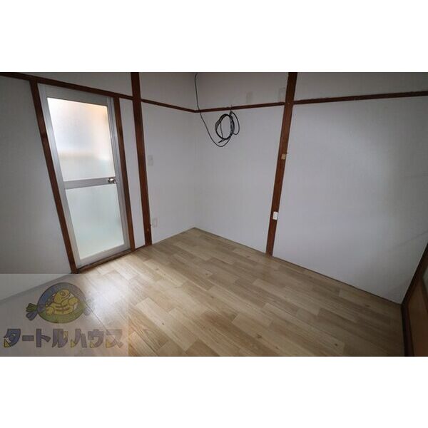 楠公2丁目2階建貸家 室内写真7