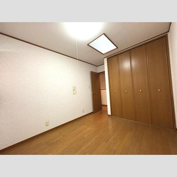 花隈町戸建 室内写真1