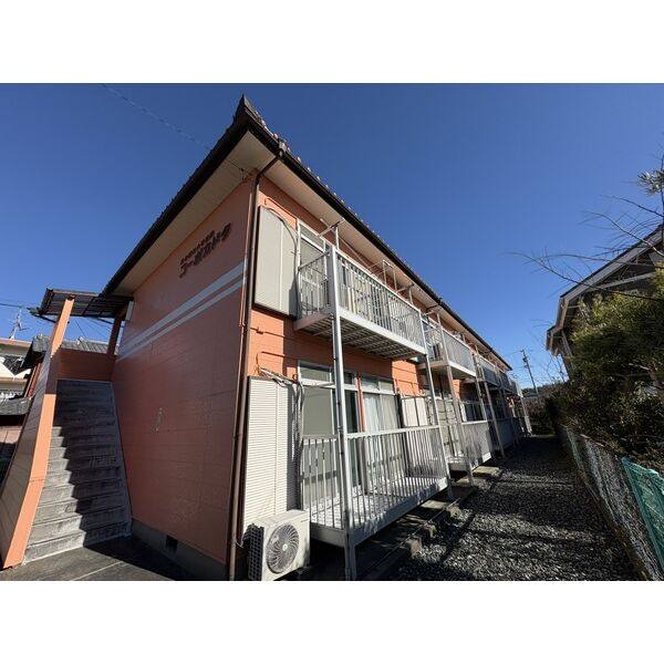 コーポカドタ 建物画像