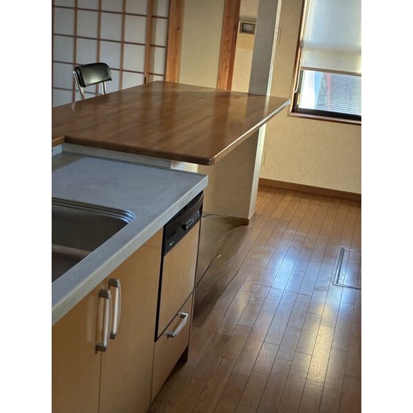 加茂東戸建 室内写真1