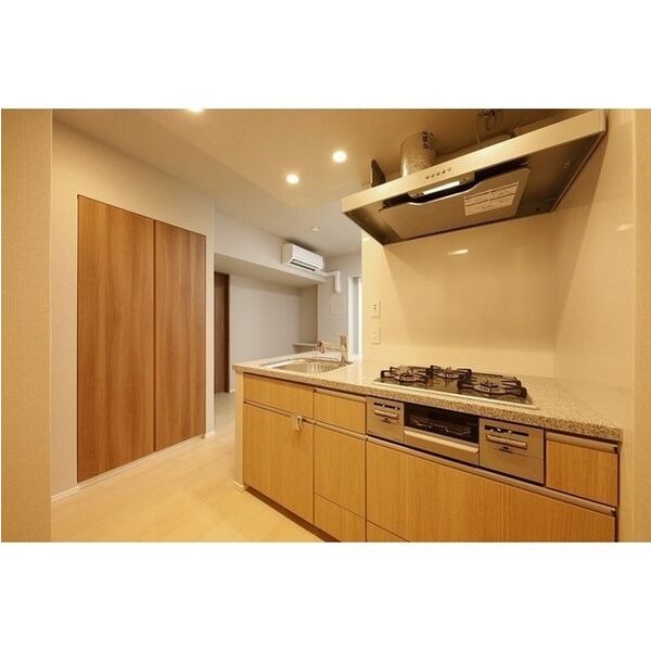 LIBR GRANT 西新宿EAST 室内写真2