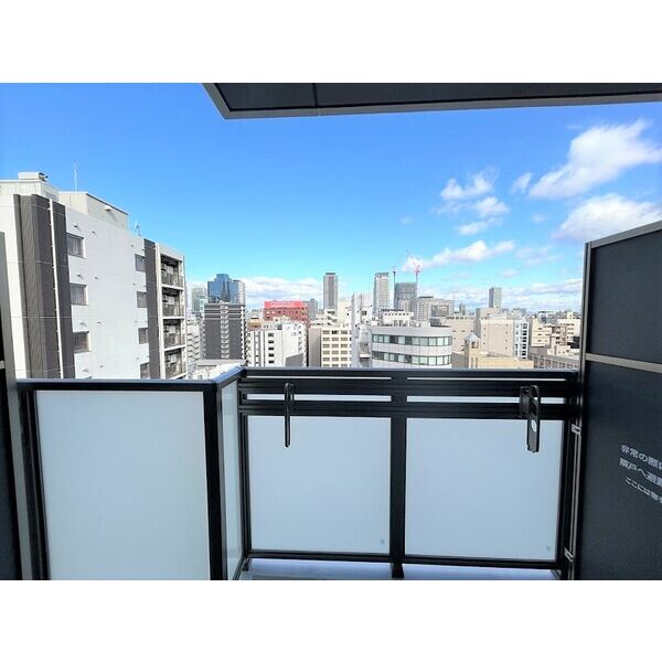 セレニテ東梅田アリエ 室内写真9
