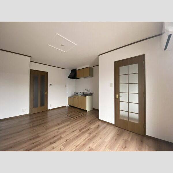 DUPLEX 国王81A 室内写真1