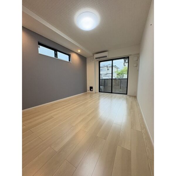 ヒカルサ京田辺大住 室内写真1