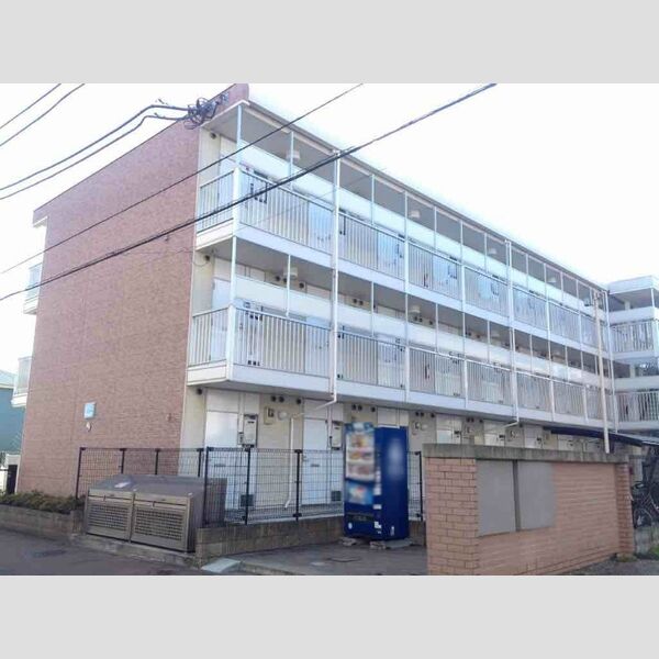 レオパレスヴィクトワール 建物画像