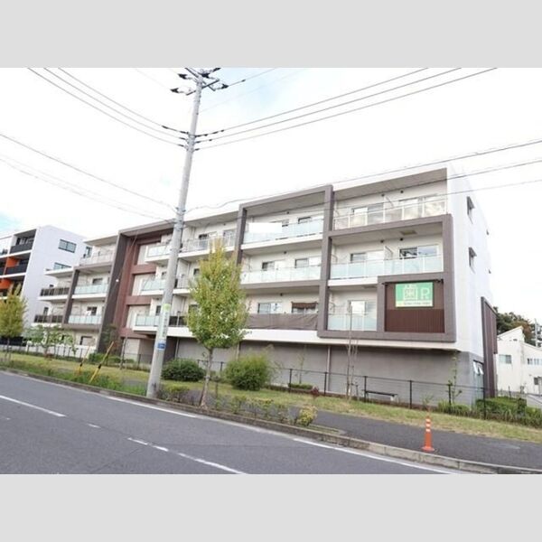 ベルフルール弐番館 住居