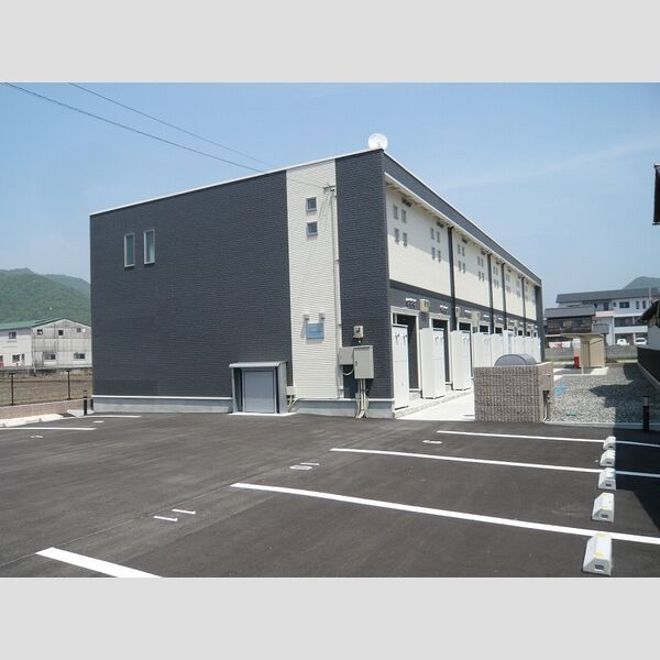 レオネクストチャンティック西脇 建物画像