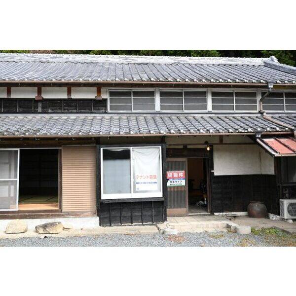 新城市作手大貝津(明治元年築) 室内写真4