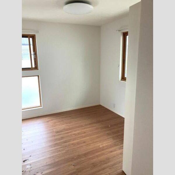 西渋川2丁目戸建 室内写真2