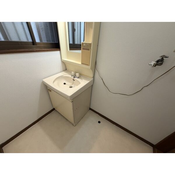 和歌山市大垣内戸建 室内写真9