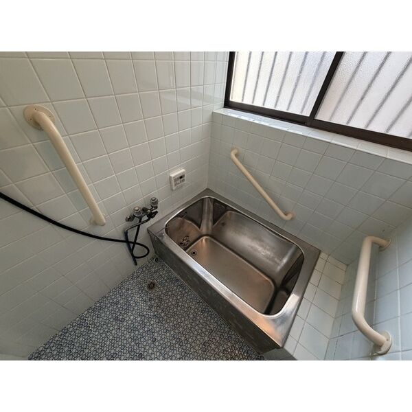 和歌山市大垣内戸建 室内写真3