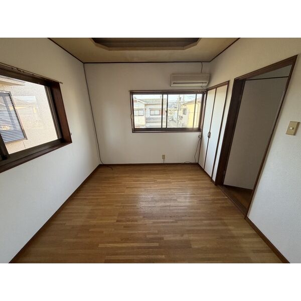 和歌山市大垣内戸建 室内写真4