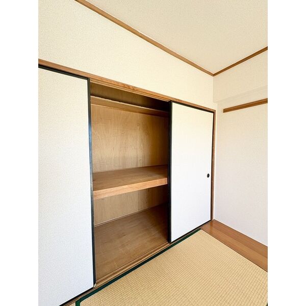 リアライズ山下町 室内写真6