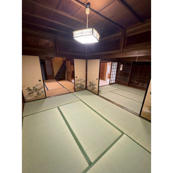 奈良県⾼市郡⾼取町丹⽣⾕戸建 室内写真1