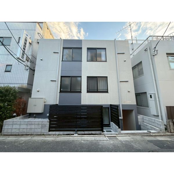 早稲田鶴巻町IMAハウス