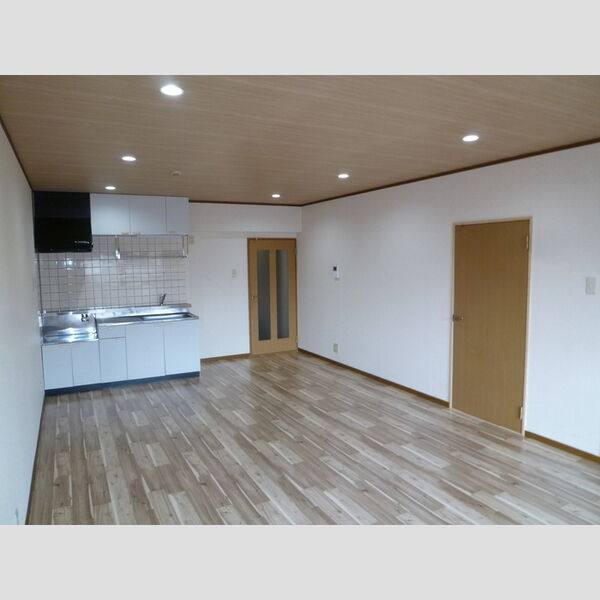 サンライズ宝塚 室内写真6