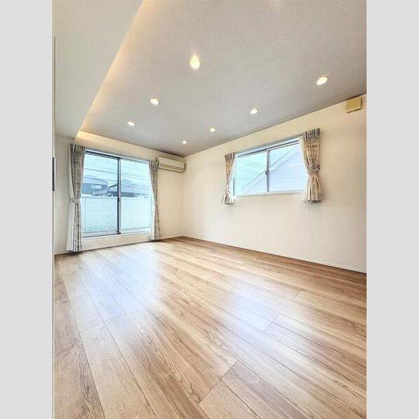 太子2丁目戸建 室内写真2