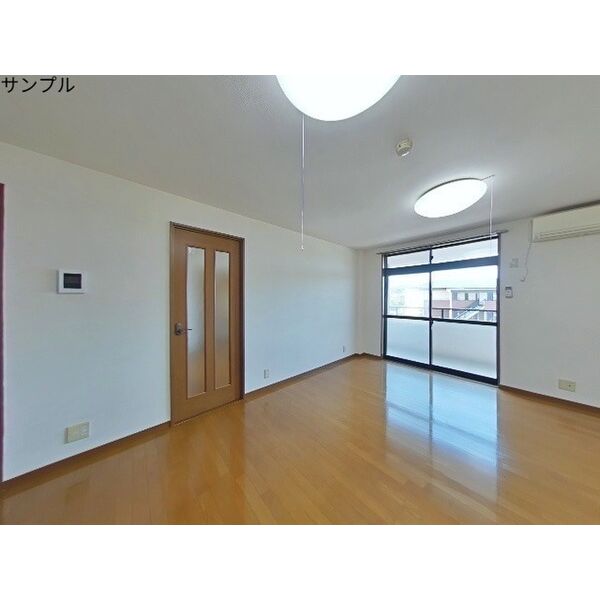 Surplusルージュ 室内写真1