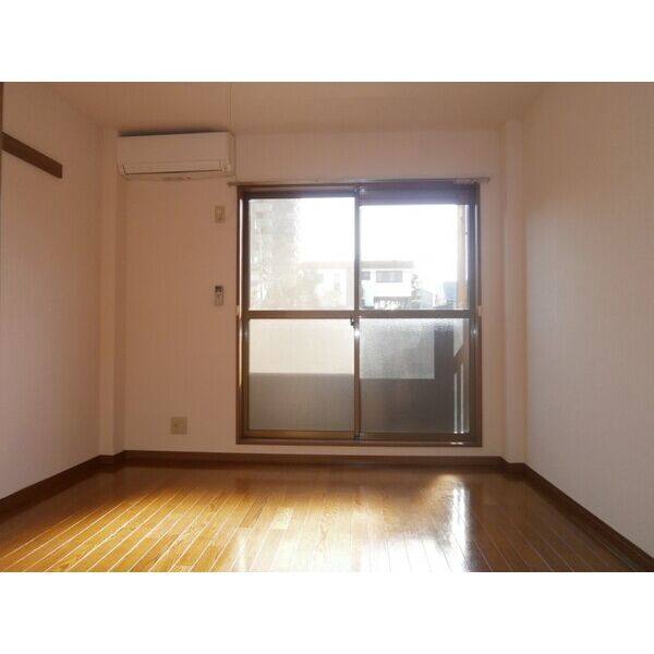 Surplus　Vis 室内写真1