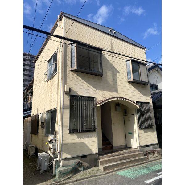 コーポ伊勢 建物画像