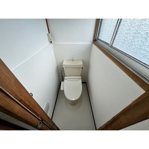 玉津町戸建 室内写真9