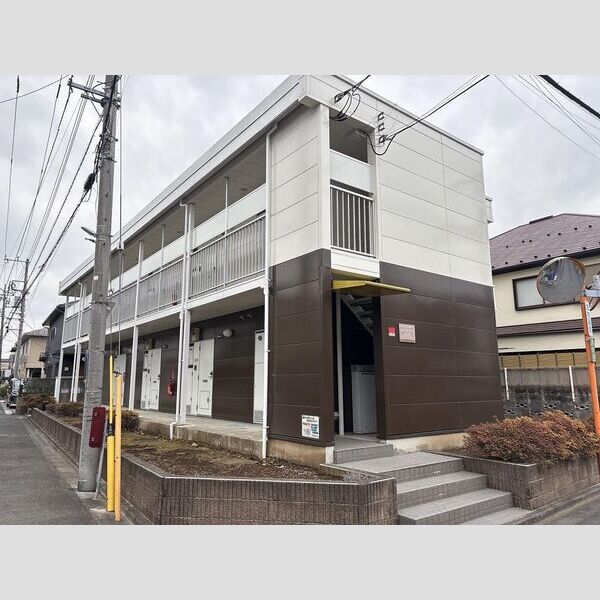 レオパレスイーリス