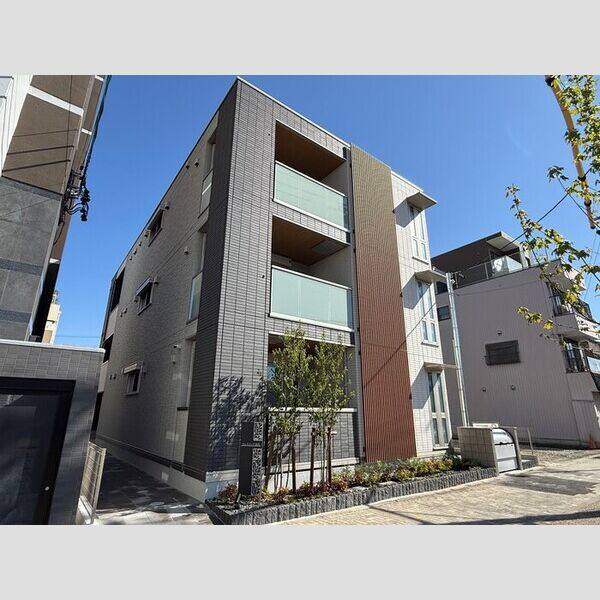 セレスティア苗代 建物画像