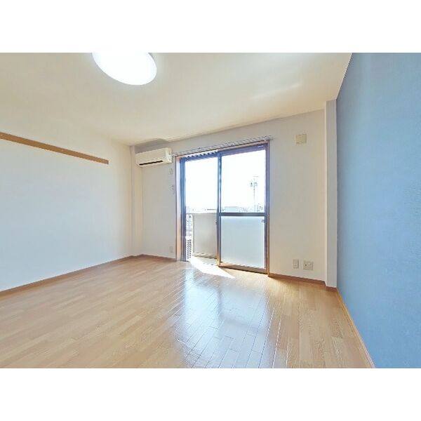 NEU HAUSⅡ 室内写真1
