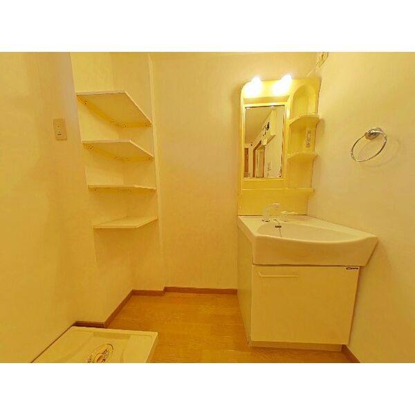 NEU HAUSⅡ 室内写真4