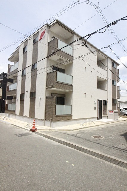 Ｔｒｅ Ｃｏｕｒｔ東大阪
