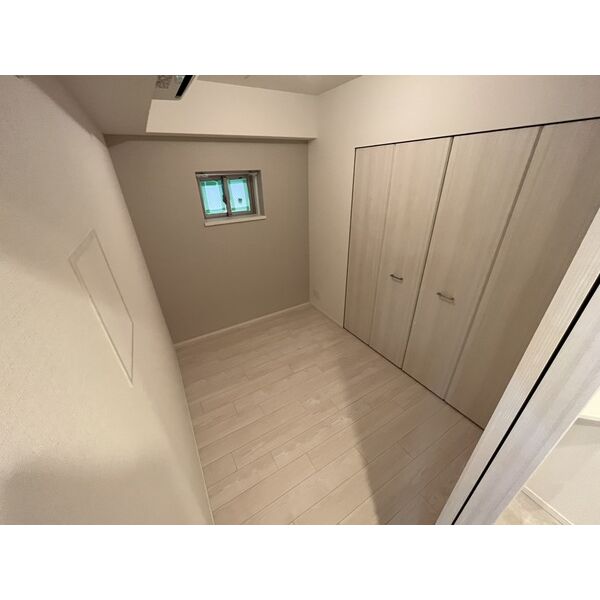 スプランディッド新大阪VIII 室内写真3