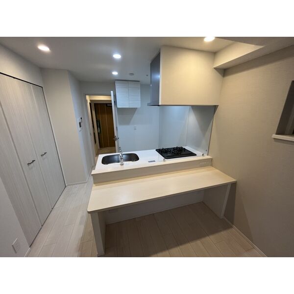 スプランディッド新大阪VIII 室内写真3