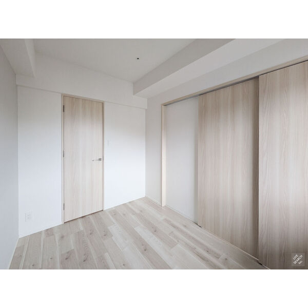 スプランディッド新大阪VIII 室内写真9