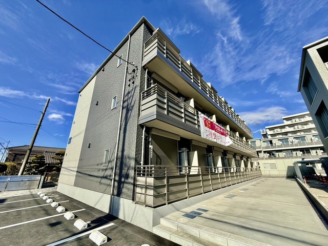 ディビーノ ルクス 建物画像