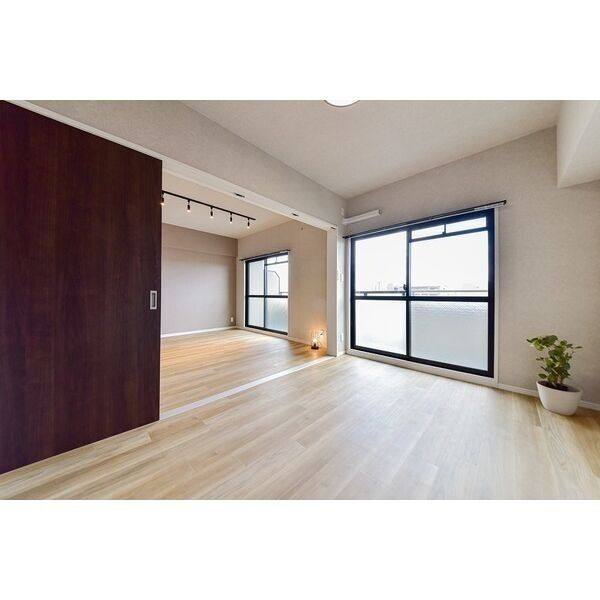 SEASONCOURT FUKUE 室内写真5