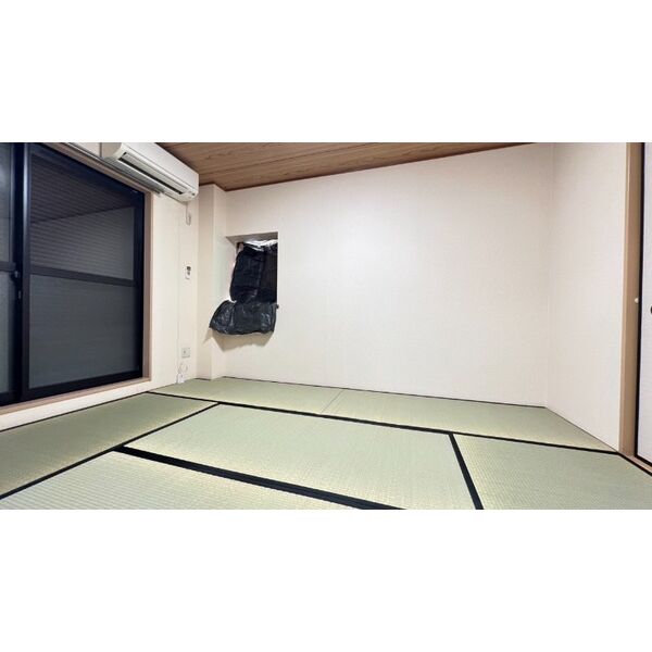 Surplus志太 室内写真10