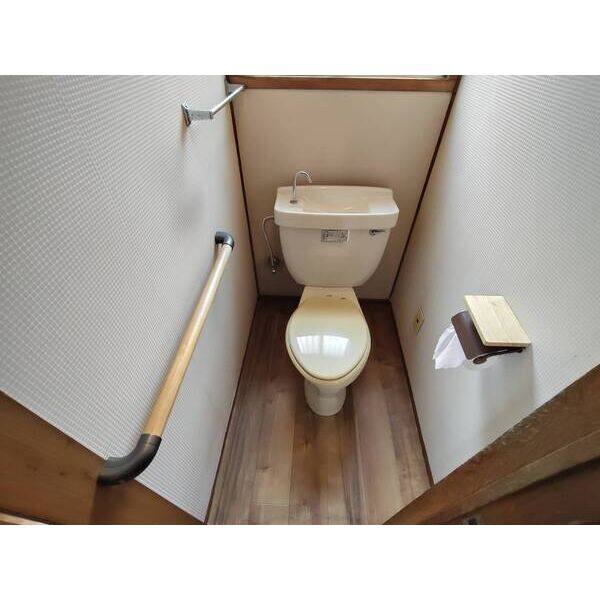 千種区城山新町2丁目のお家 室内写真2