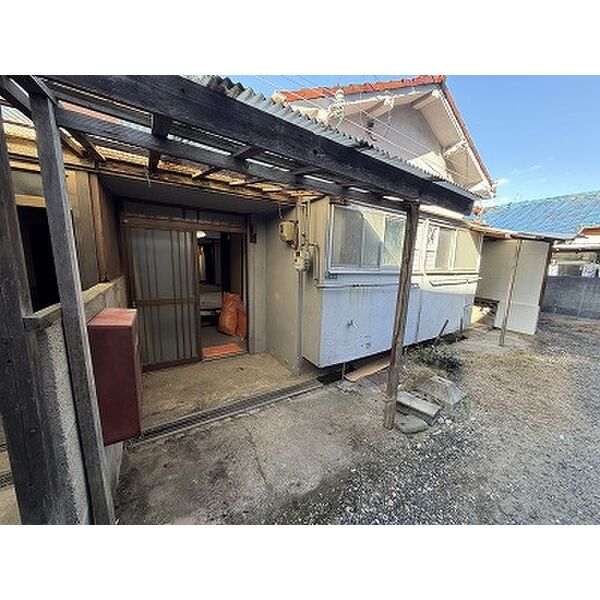 磯上町平屋
