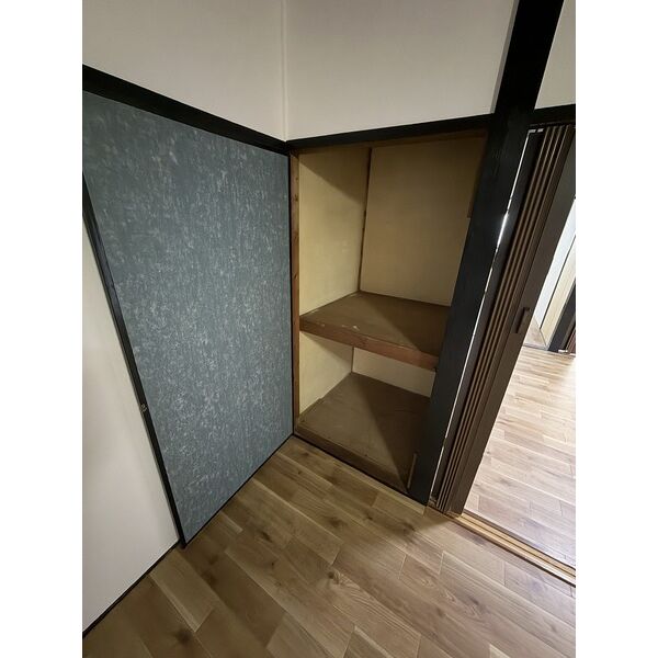 磯上町平屋 室内写真9